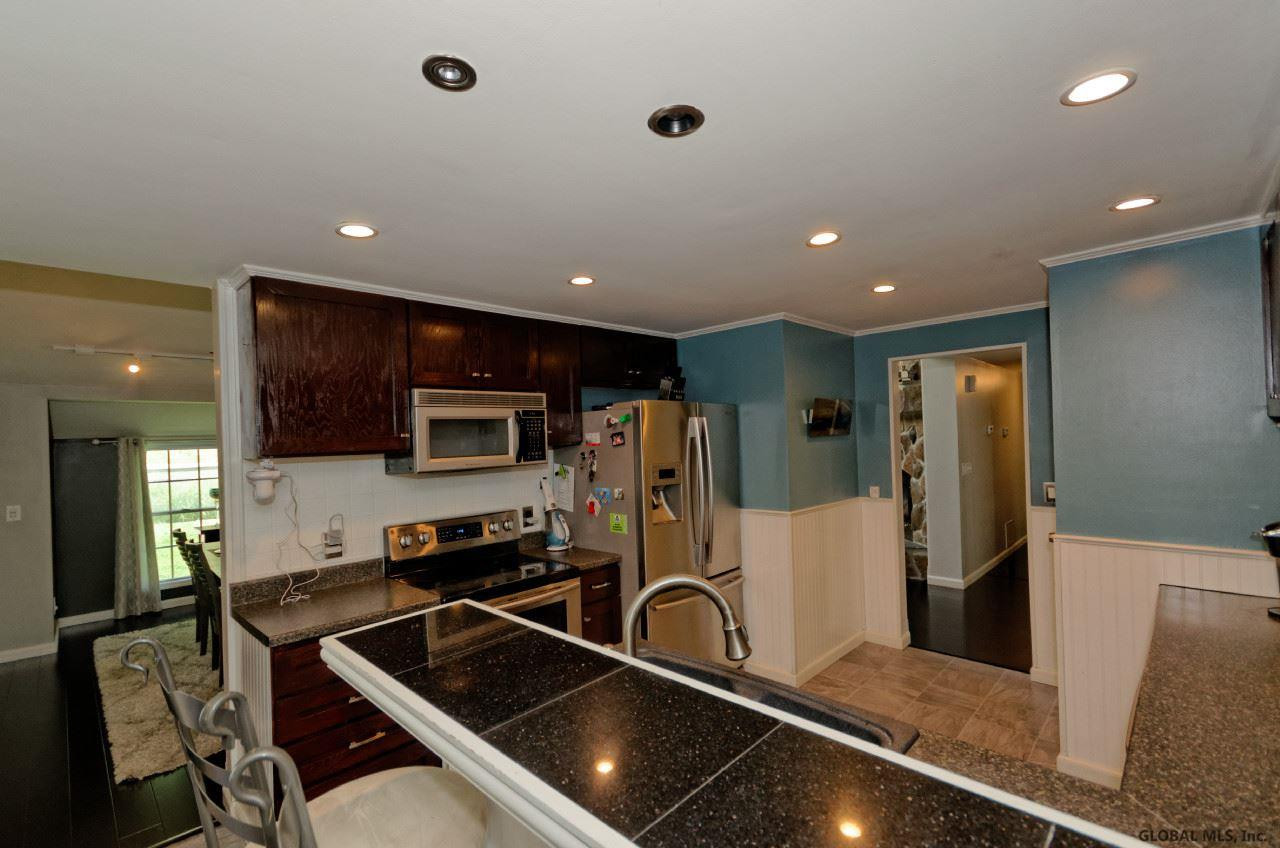 28 Glade Mallow Road Malta, NY 12020 - Photo 15 of 25 Photo 15