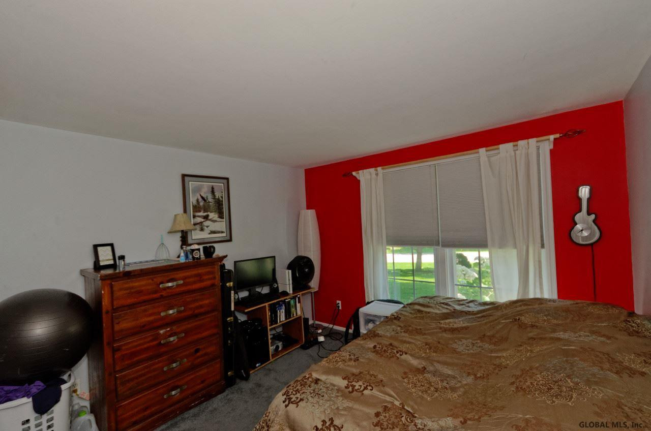 28 Glade Mallow Road Malta, NY 12020 - Photo 20 of 25 Photo 20