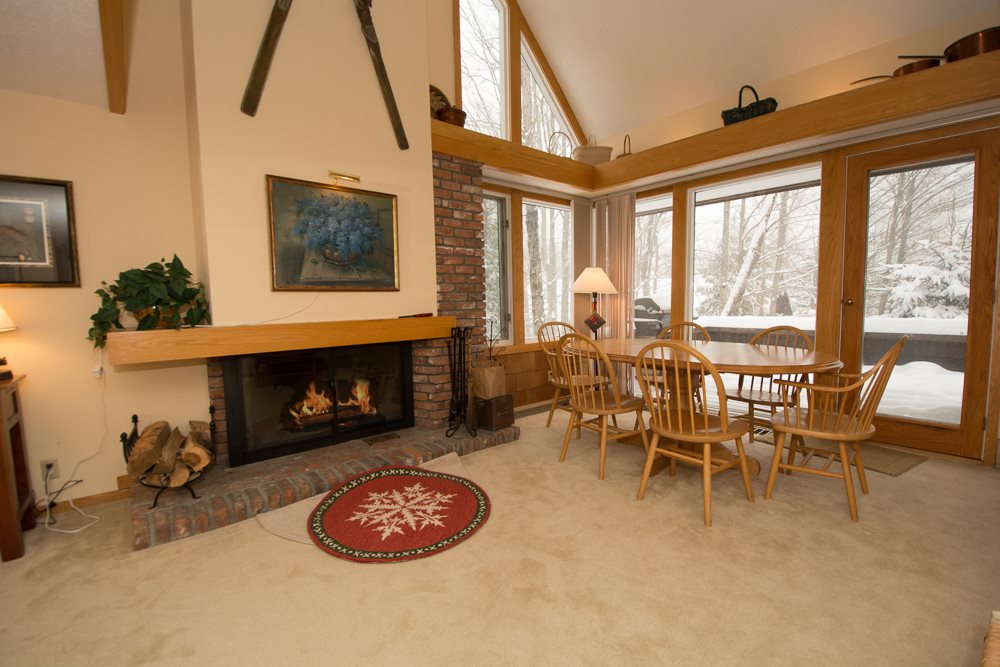 38 Pond View Road Winhall, VT 05340 - Photo 3 of 23