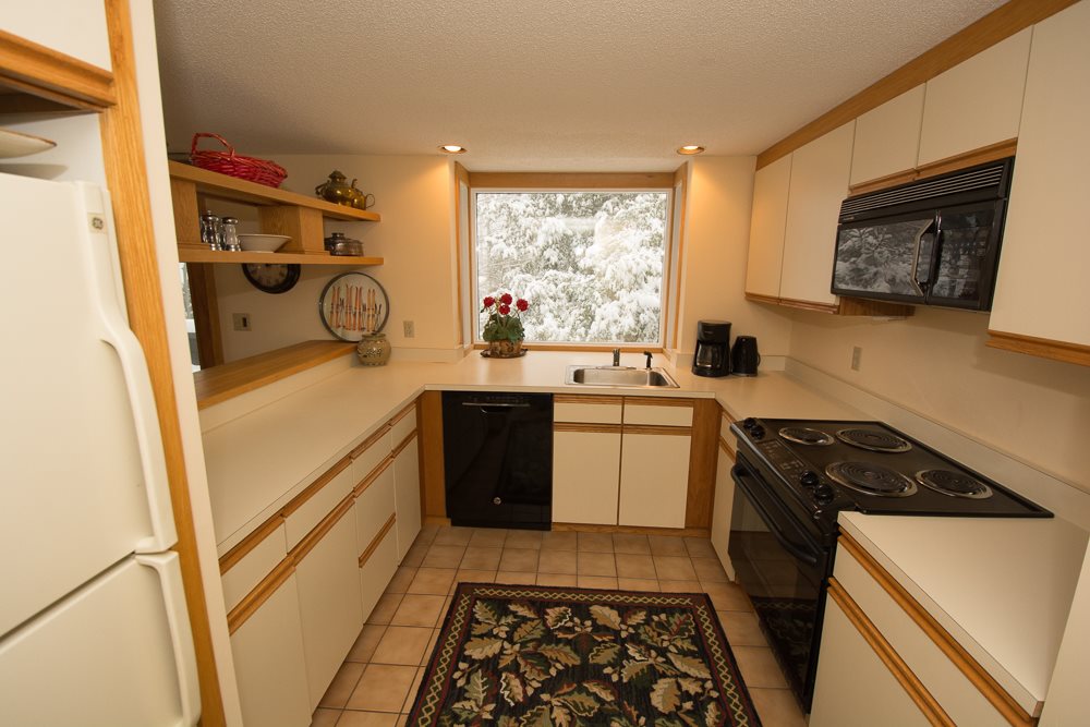 38 Pond View Road Winhall, VT 05340 - Photo 10 of 23