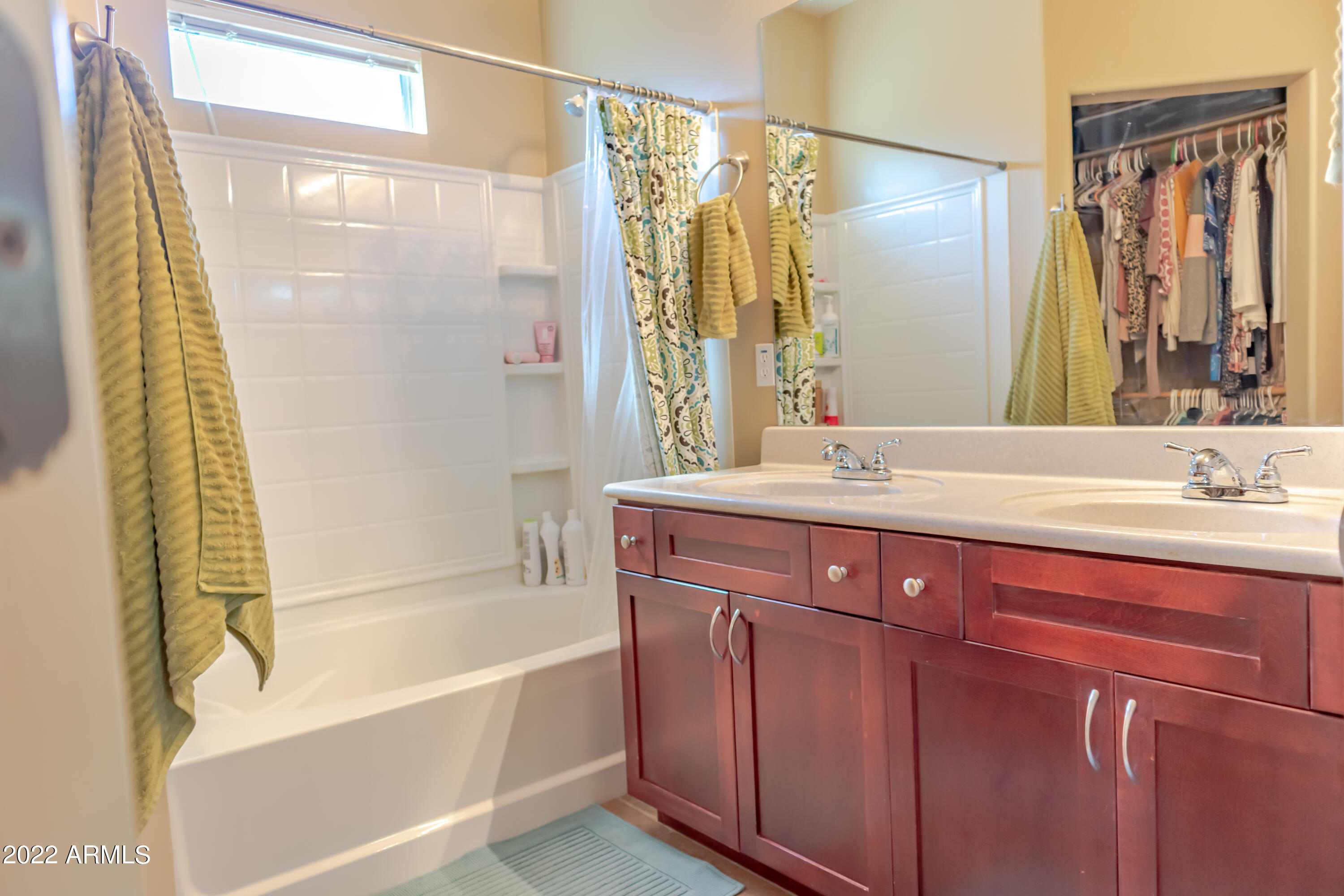 1920 East Bell Road, Unit 1107 Phoenix, AZ 85022 - Photo 11 of 16 Master Bathroom