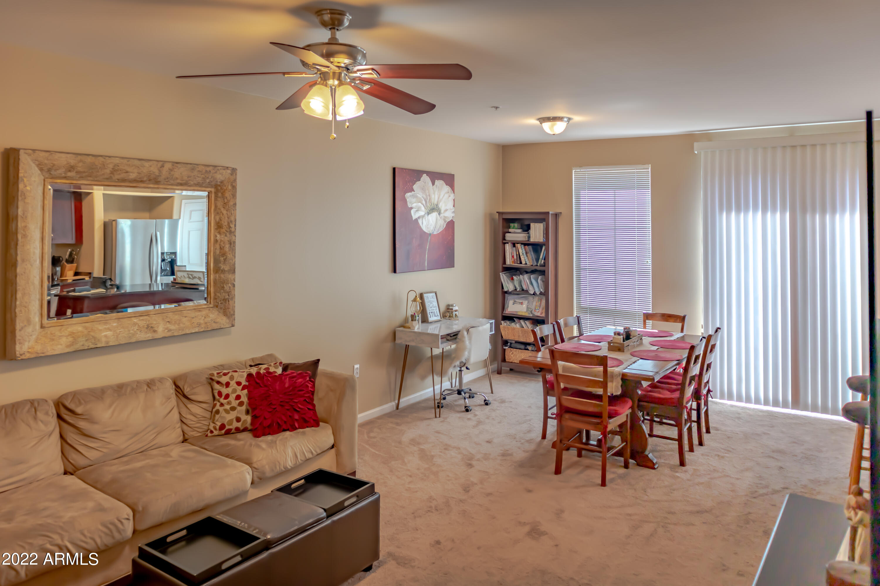 1920 East Bell Road, Unit 1107 Phoenix, AZ 85022 - Photo 4 of 16 Great Room