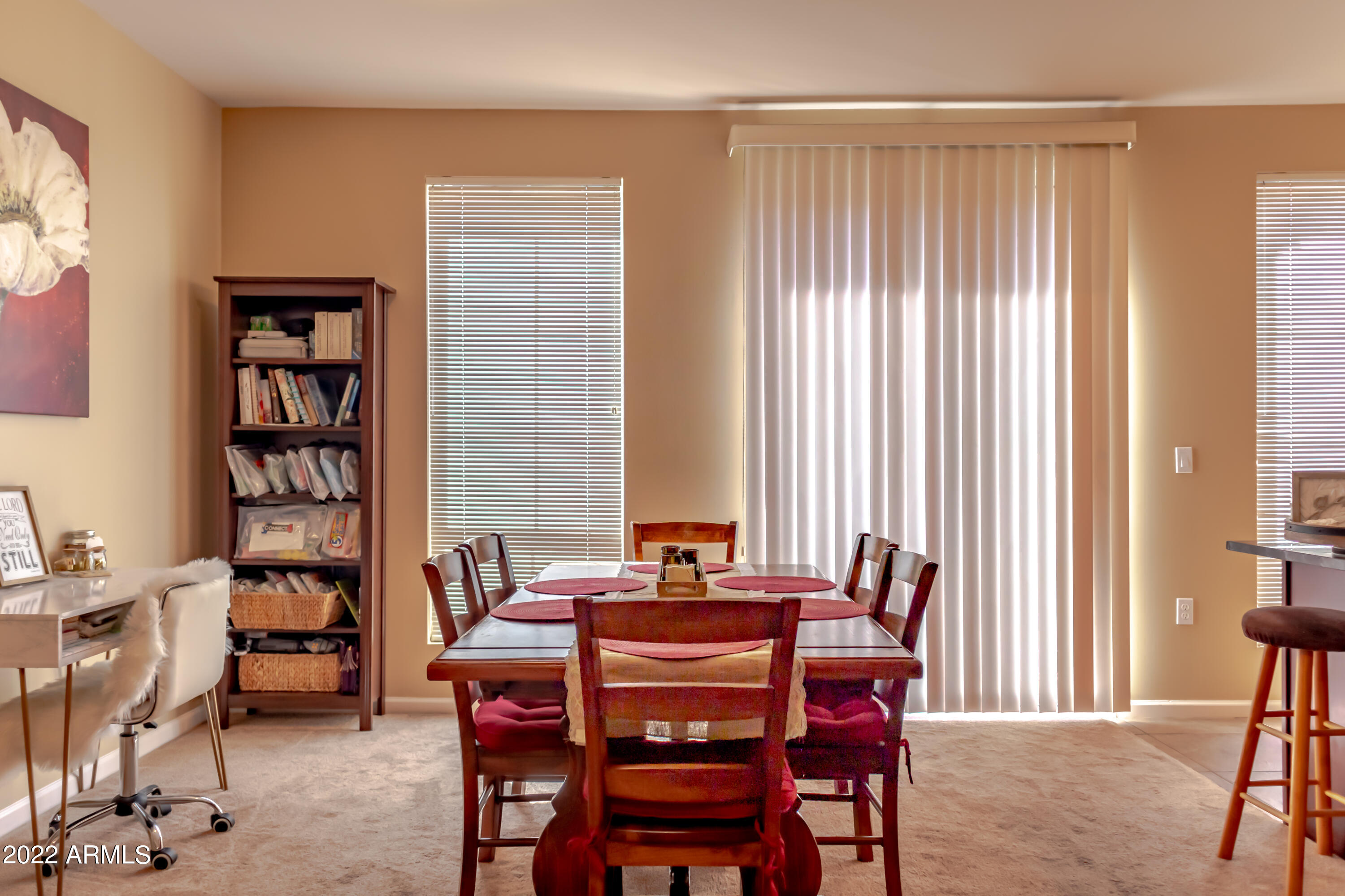1920 East Bell Road, Unit 1107 Phoenix, AZ 85022 - Photo 8 of 16 Dining