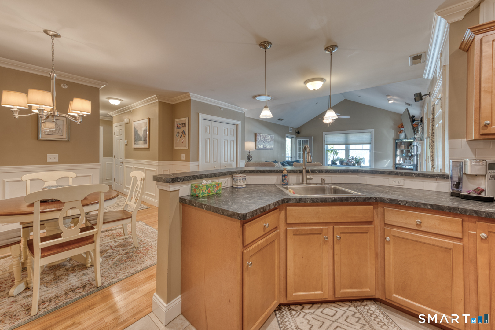 95 South Ridge Lane, Unit E201 Berlin, CT 06037 - Photo 18 of 38