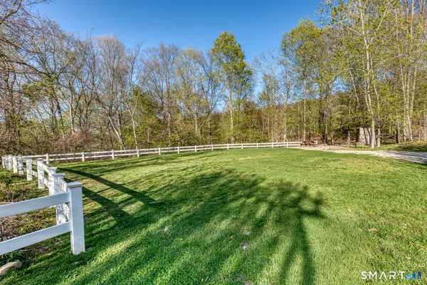 $395,000 | 95 South Ridge Lane, Unit E201, Berlin, CT 06037