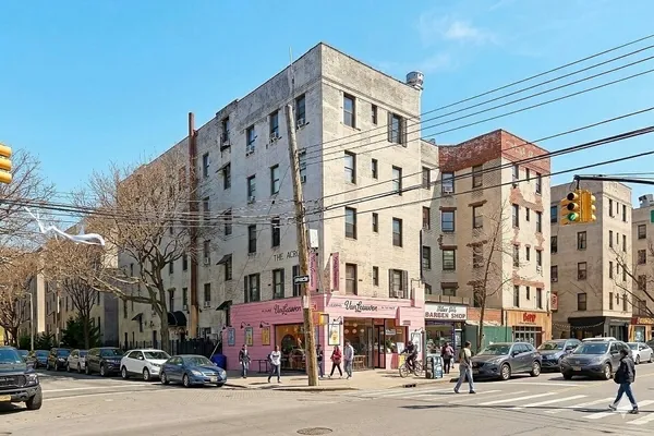 $330,000 | 21-38 35th Street, Unit 1C | Astoria