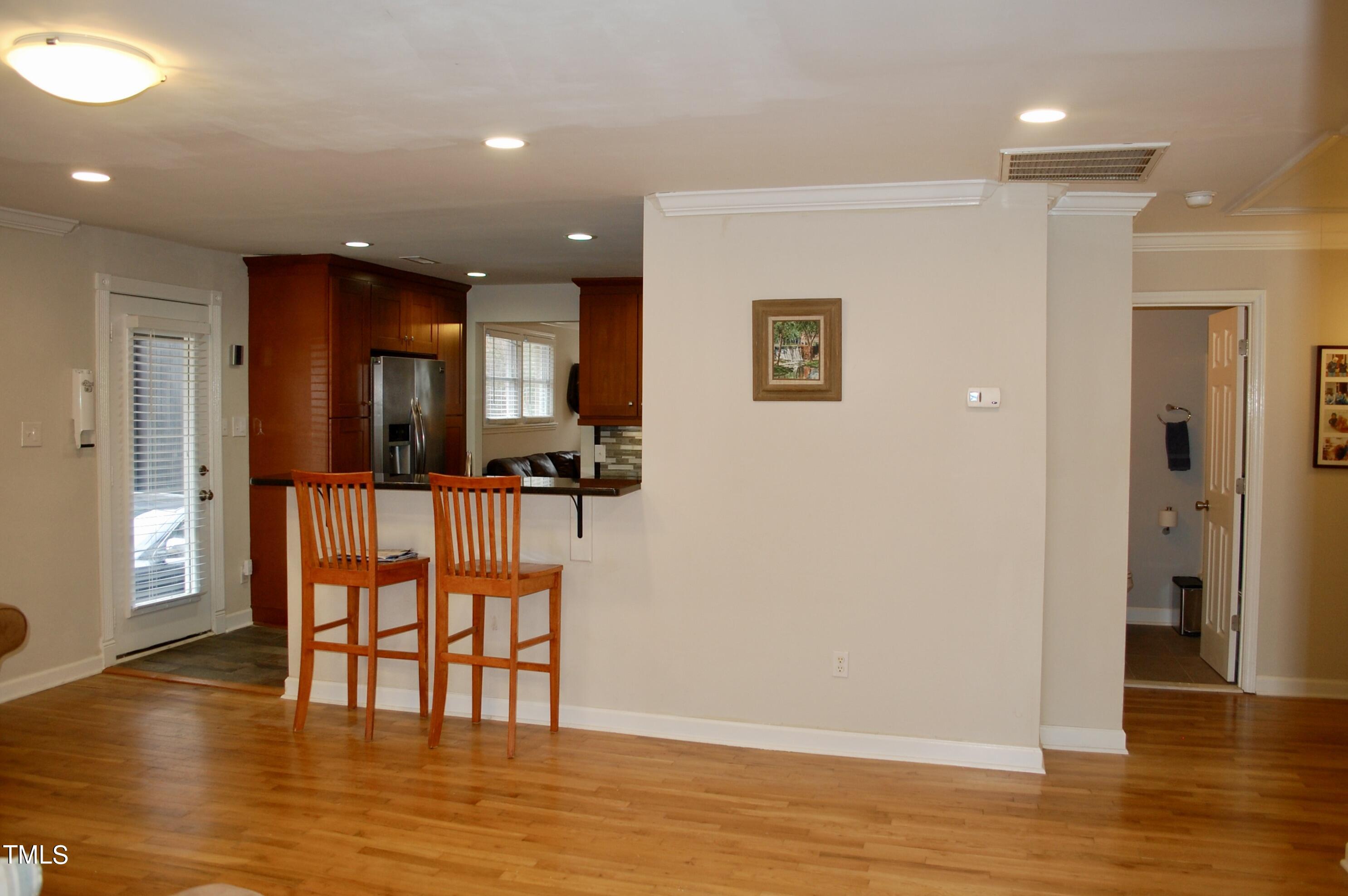 933 Brookside Drive Raleigh, NC 27604 - Photo 5 of 38 DSC_0115