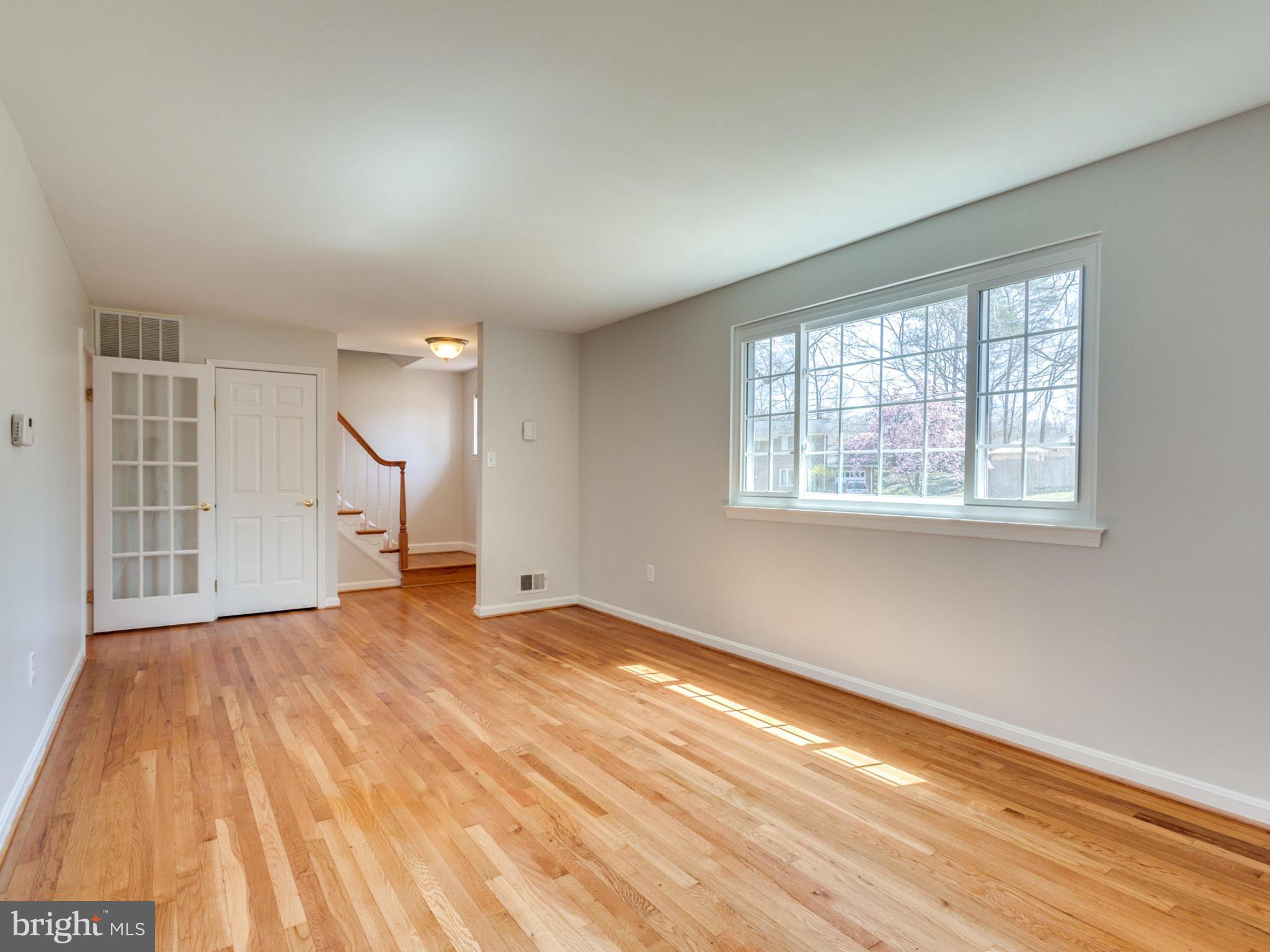 8141 Edmonton Court Springfield, VA 22152 - Photo 2 of 30 Living Room and Foyer