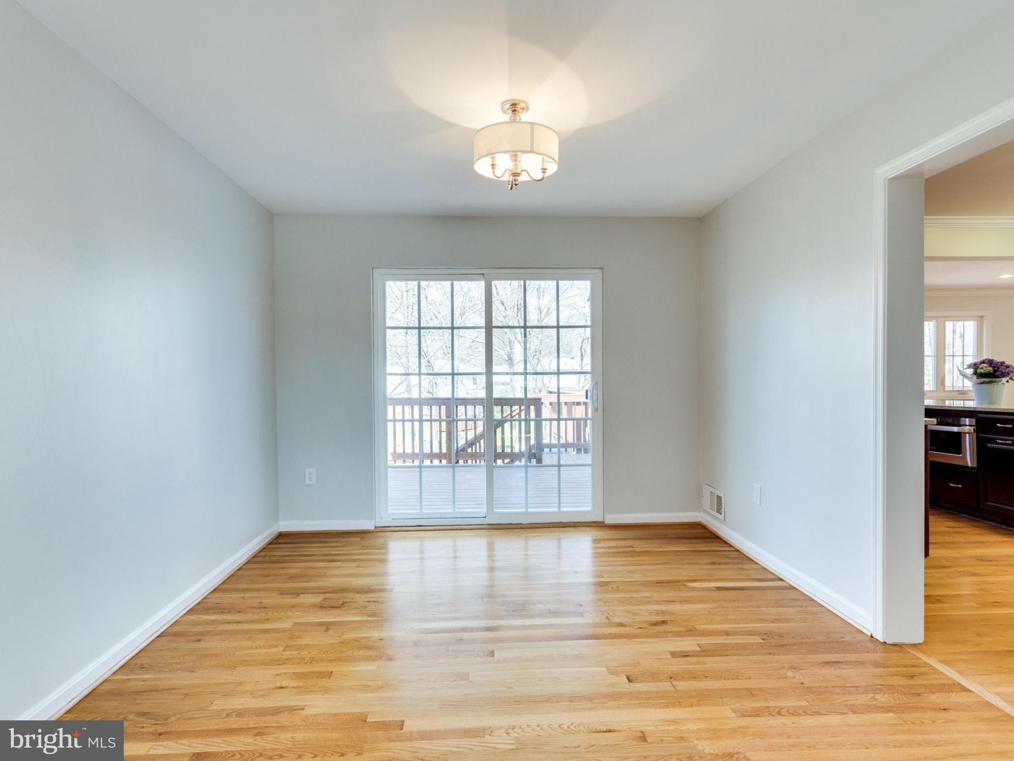 8141 Edmonton Court Springfield, VA 22152 - Photo 12 of 30 Dining Room