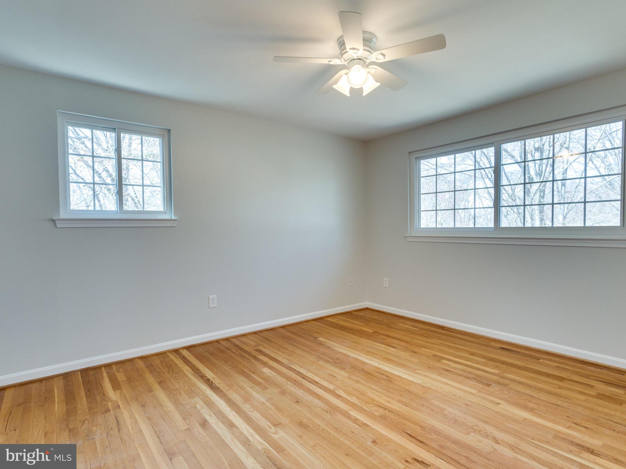 8141 Edmonton Court Springfield, VA 22152 - Photo 13 of 30 Bedroom (Master)