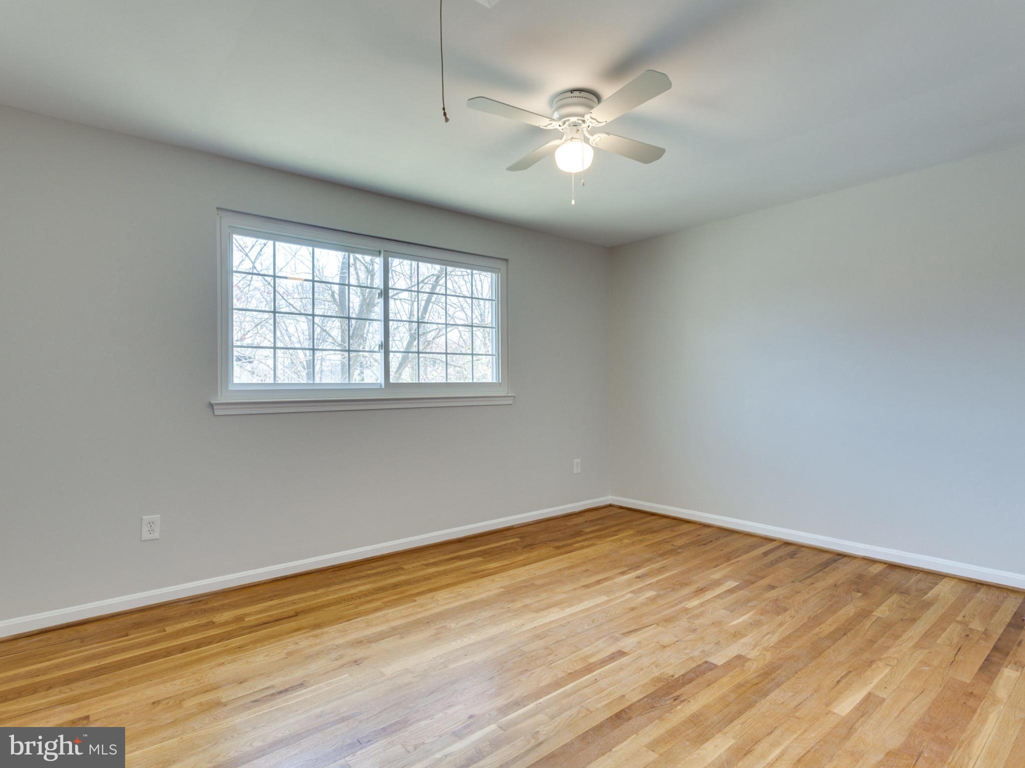 8141 Edmonton Court Springfield, VA 22152 - Photo 22 of 30 Bath 2