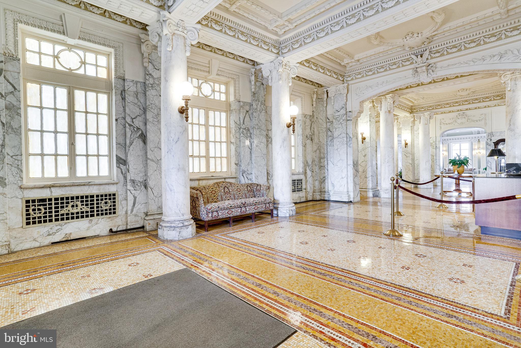 2022 Columbia Road Northwest, Unit 612 Washington, DC 20009 - Photo 2 of 29 a spacious bathroom with a tub and shower
