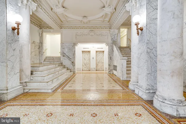 a view of an entryway