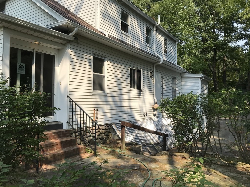 57 Amherst Road Pelham, MA 01002 - Photo 11 of 42
