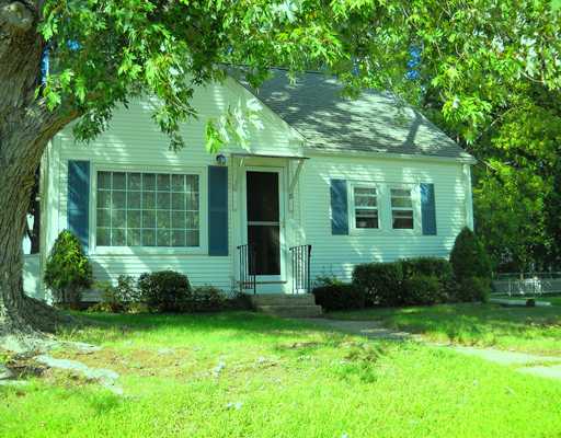 15 Lemis Street Coventry, RI 02816 - Photo 1 of 10 Exterior Front.