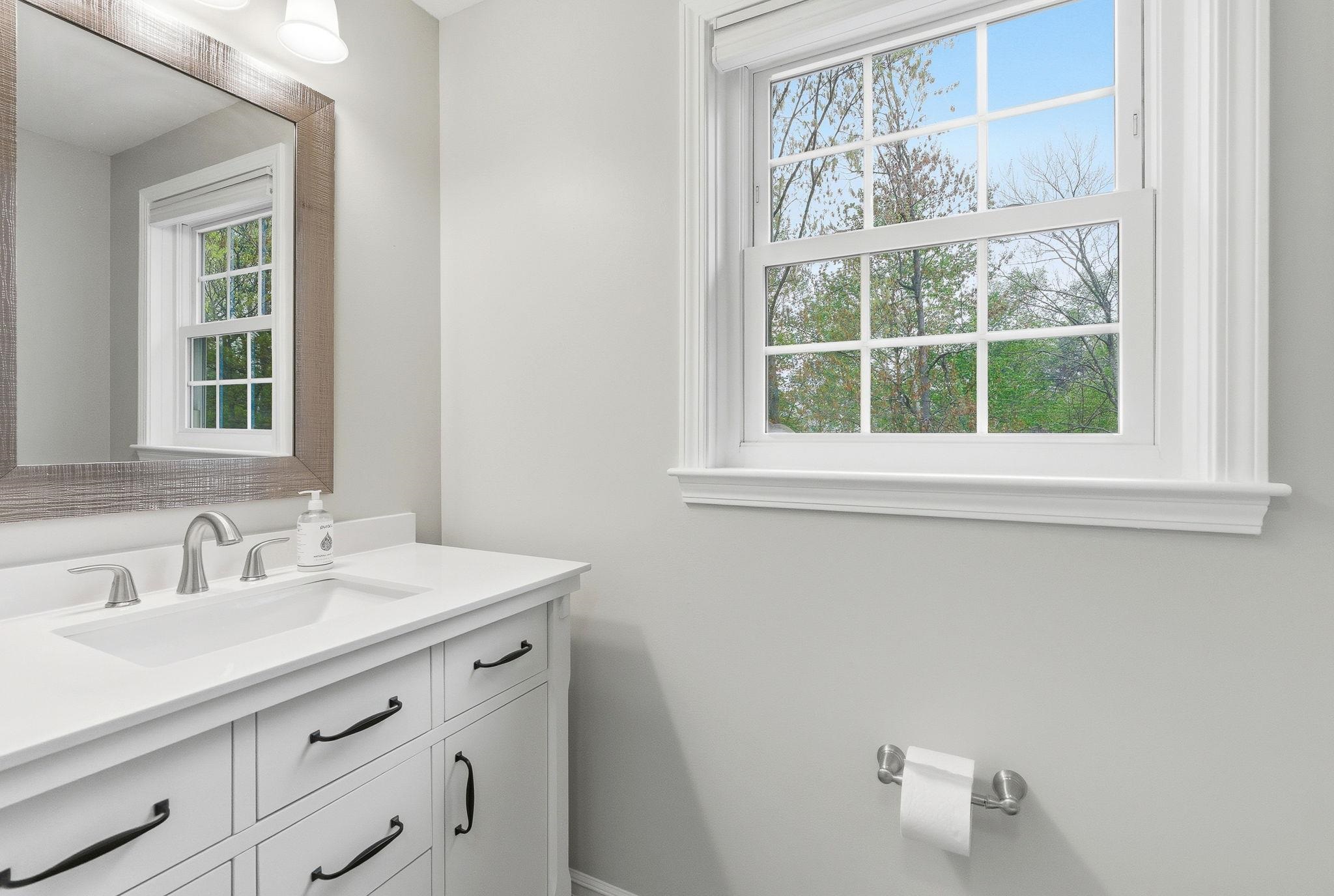 56 Timberline Drive Nashua, NH 03062 - Photo 20 of 33