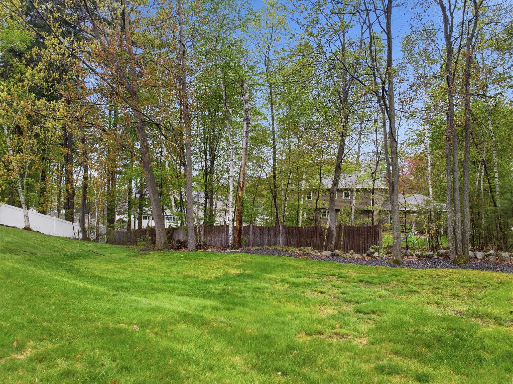 56 Timberline Drive Nashua, NH 03062 - Photo 31 of 33