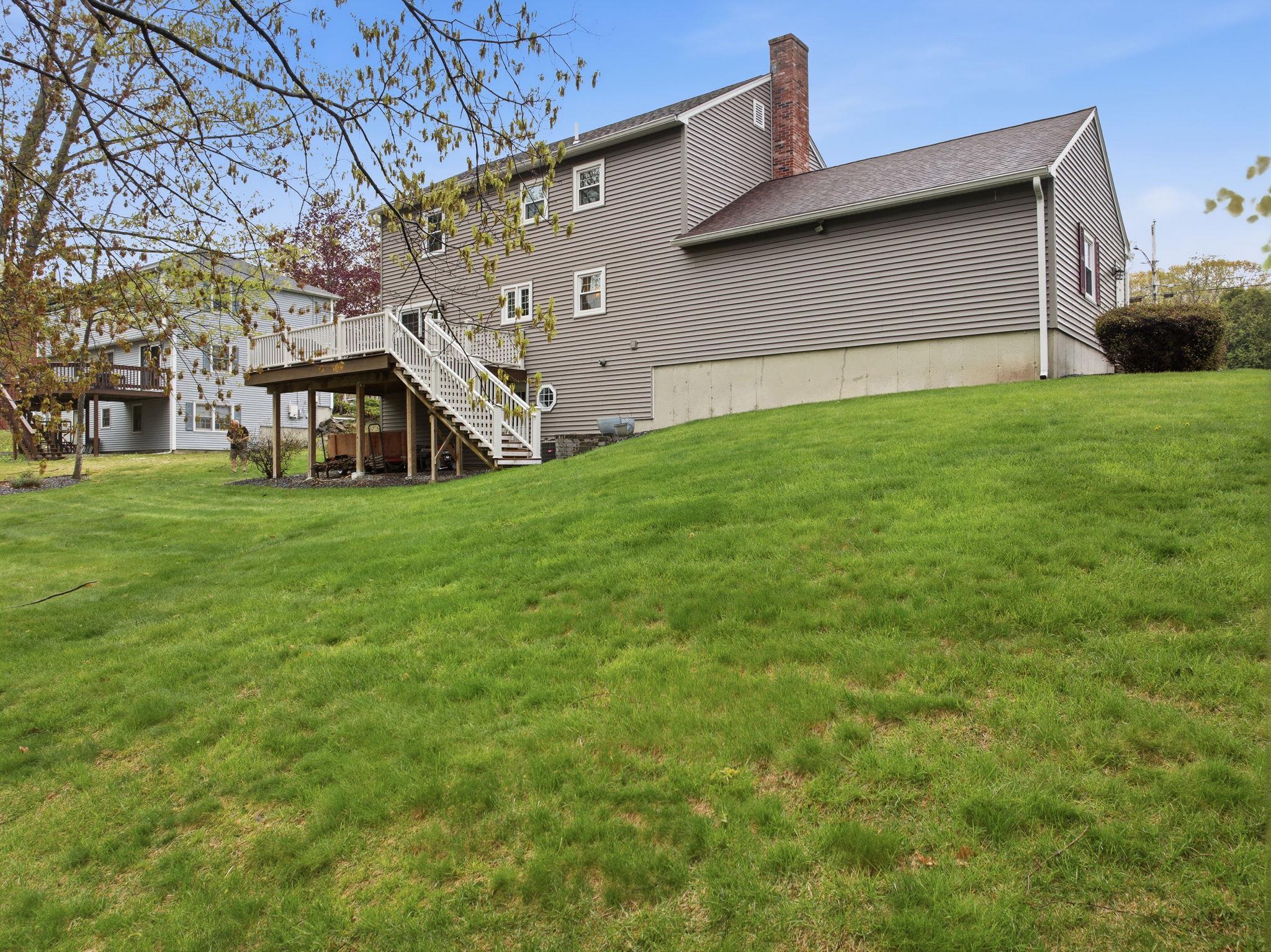 56 Timberline Drive Nashua, NH 03062 - Photo 32 of 33