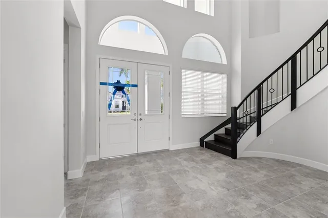 a view of entryway and hall