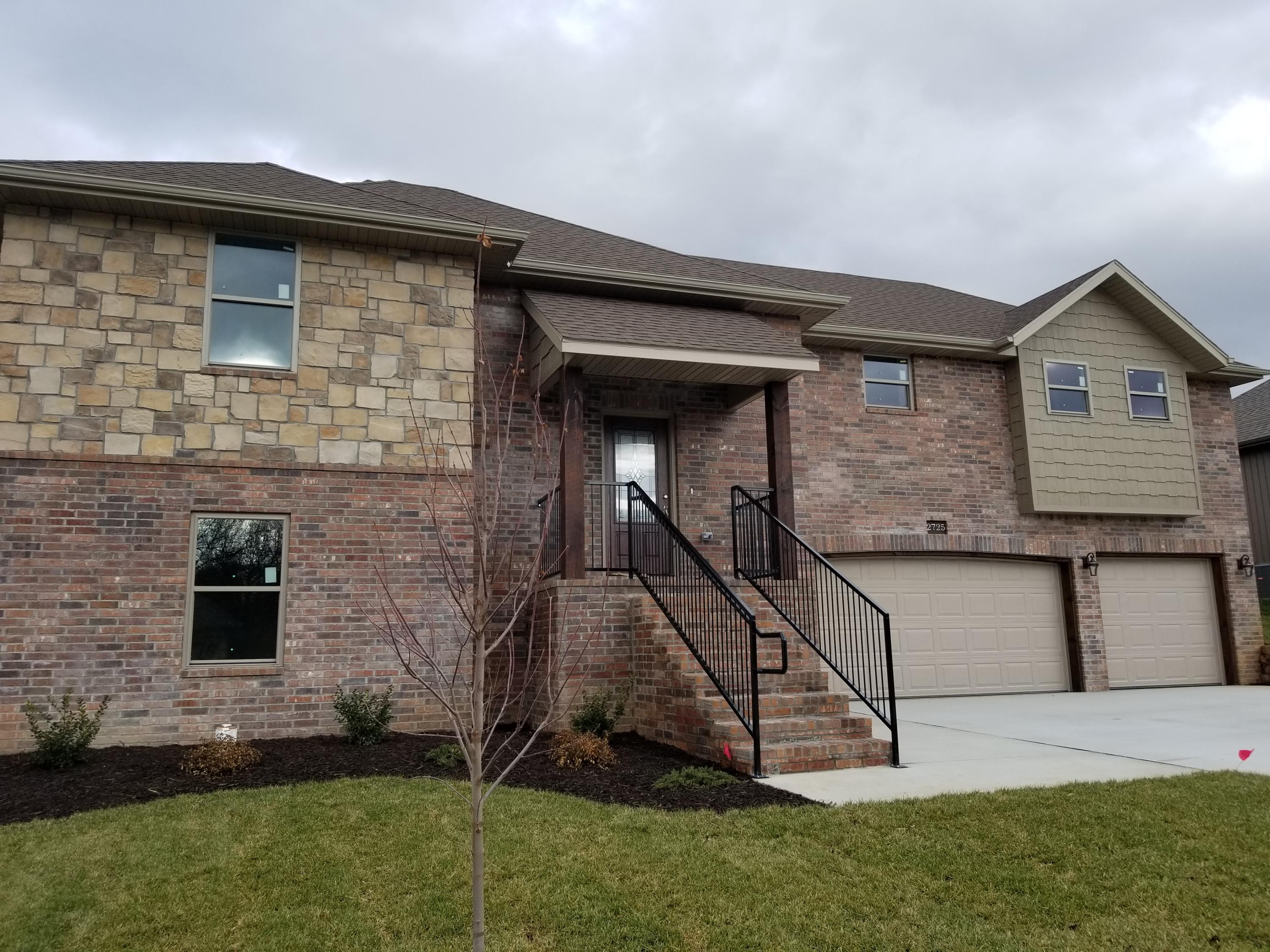 2725 West Miramar Road Ozark, MO 65721 - Photo 1 of 1 2725-20181201_115354
