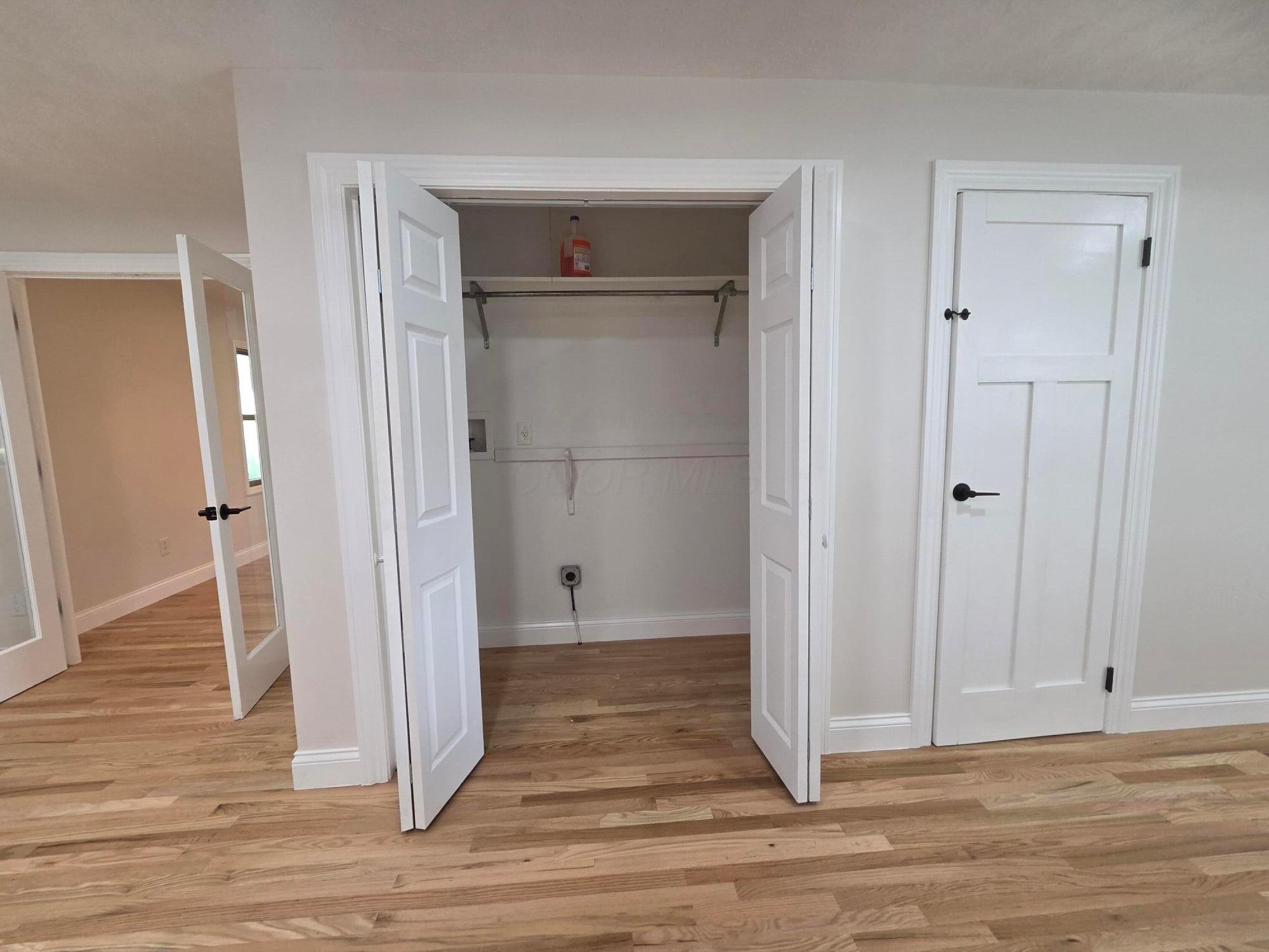 2953 Headleys Mill Road Southwest Pataskala, OH 43062 - Photo 16 of 107 1st floor laundry