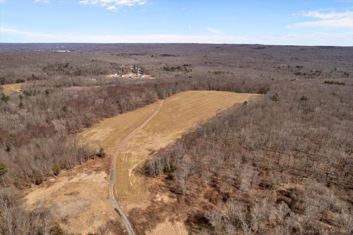 672 Roode Road Griswold, CT 06351 - Photo 3 of 12