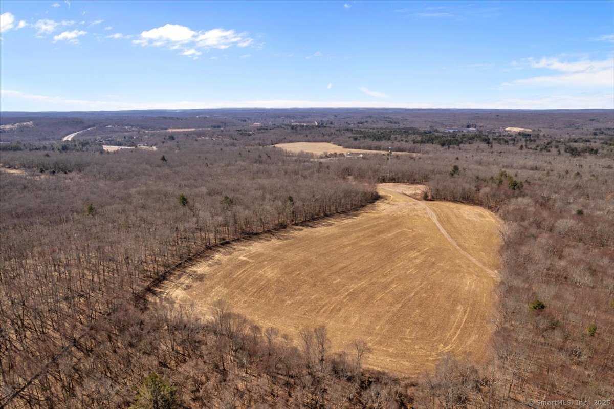 672 Roode Road Griswold, CT 06351 - Photo 6 of 12