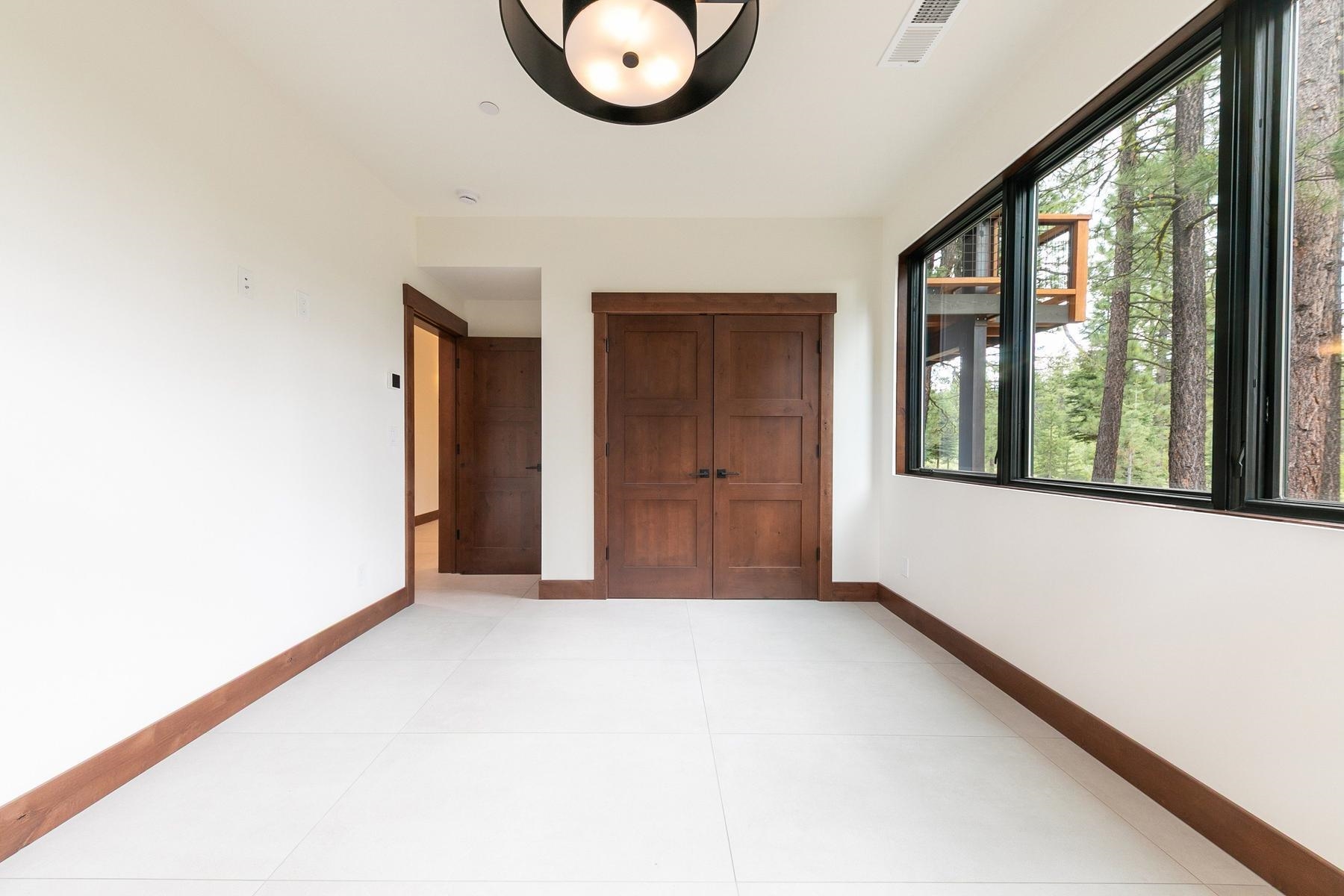 11083 China Camp Road Truckee, CA 96161 - Photo 22 of 24