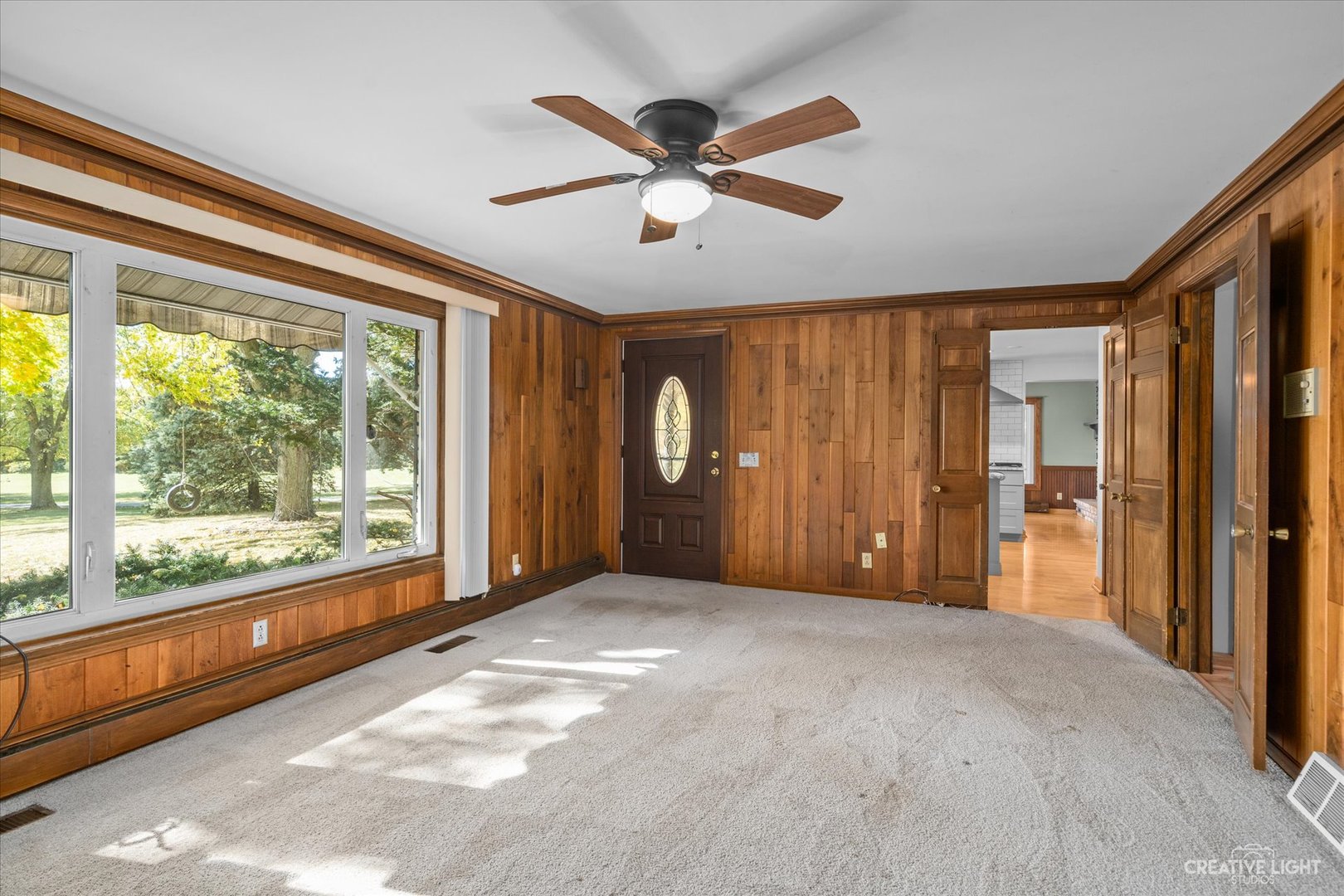 42W270 Keslinger Road Elburn, IL 60119 - Photo 4 of 32 Gallery Image 4