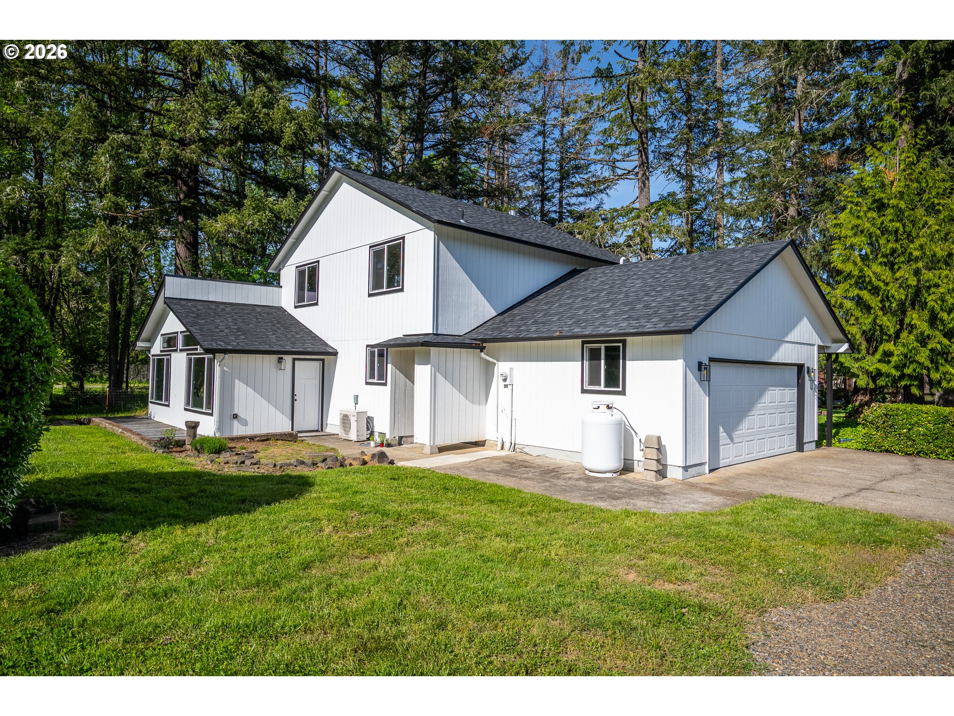 25264 East Bolton Road Veneta, OR 97487 - Photo 4 of 46