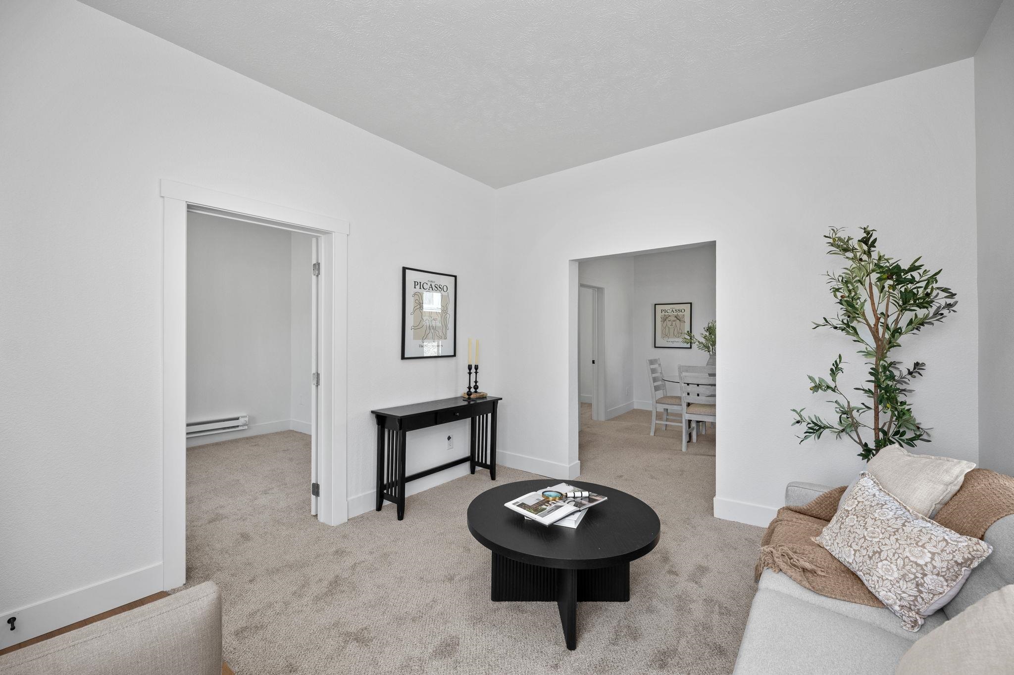 1604 West Maxwell Avenue Spokane, WA 99201 - Photo 4 of 21