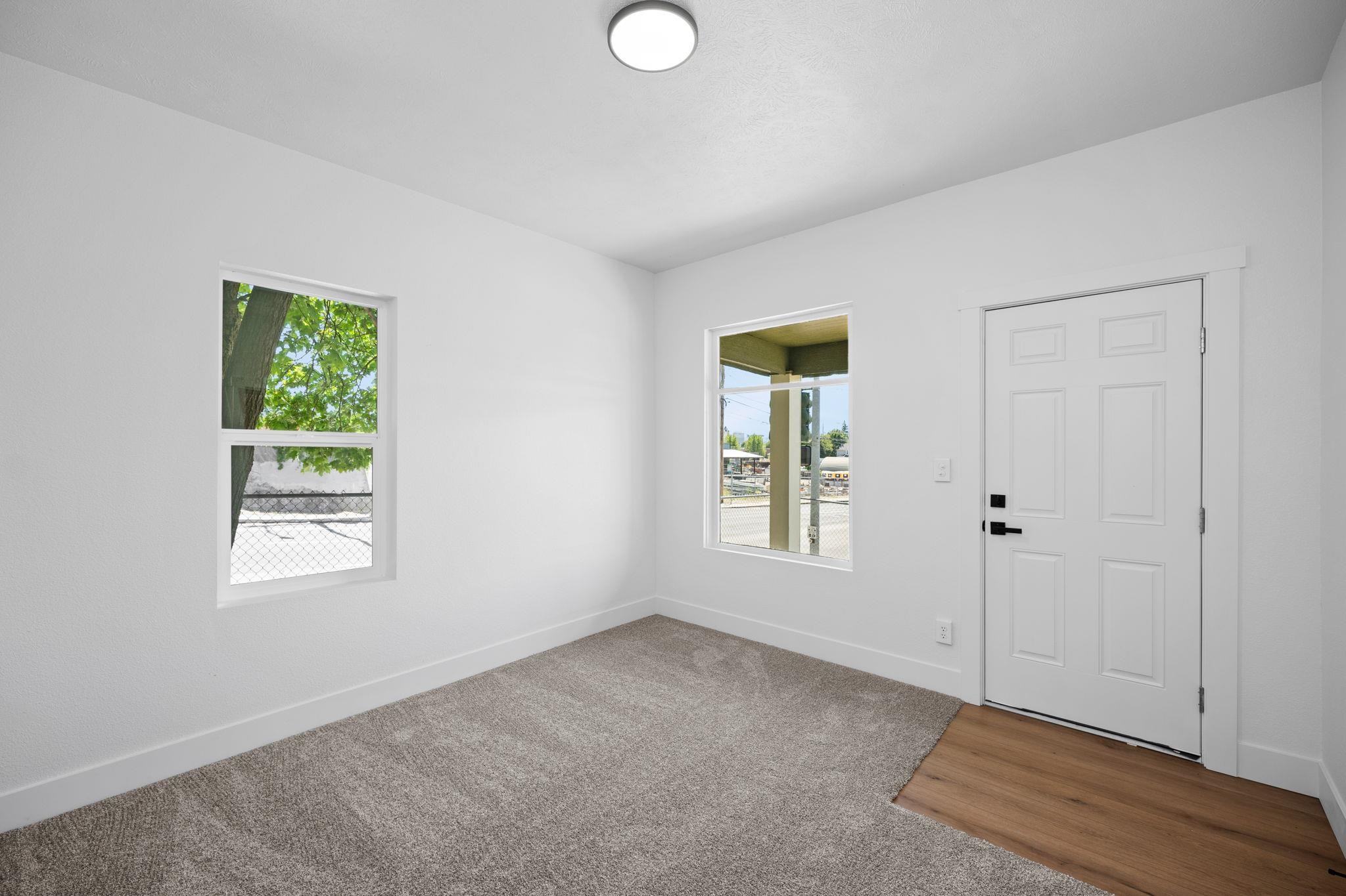 1604 West Maxwell Avenue Spokane, WA 99201 - Photo 6 of 21