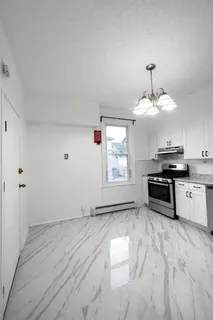 $2,800 | 304 Fulton Avenue, Unit 2, Jersey City, NJ 07305