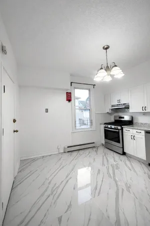 $2,750 | 304 Fulton Avenue, Unit 2, Jersey City, NJ 07305
