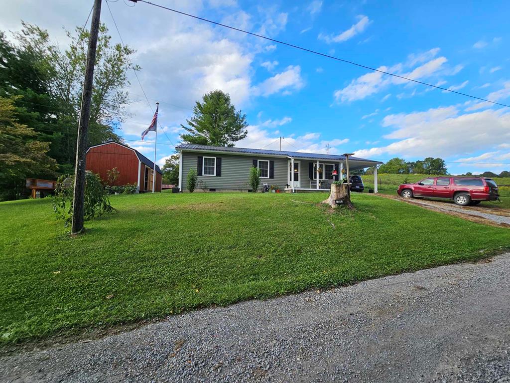 706 Holston Spring Road Rural Retreat, VA 24368 - Photo 17 of 46 Gallery Image 17