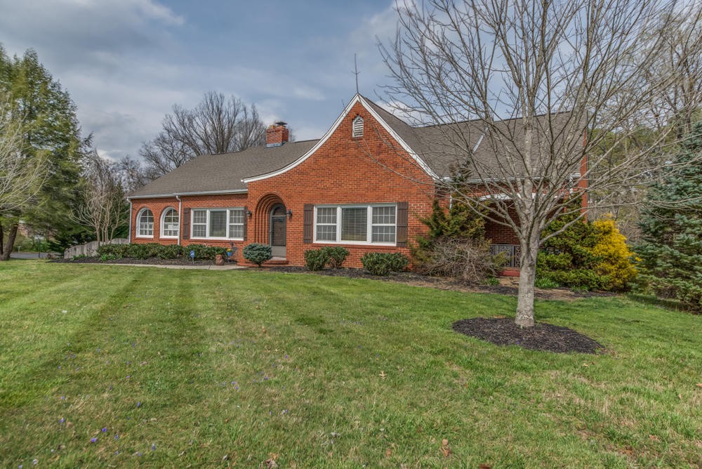 4996 Beverly Road Knoxville, TN 37918 - Photo 27 of 33 Gallery Image 27
