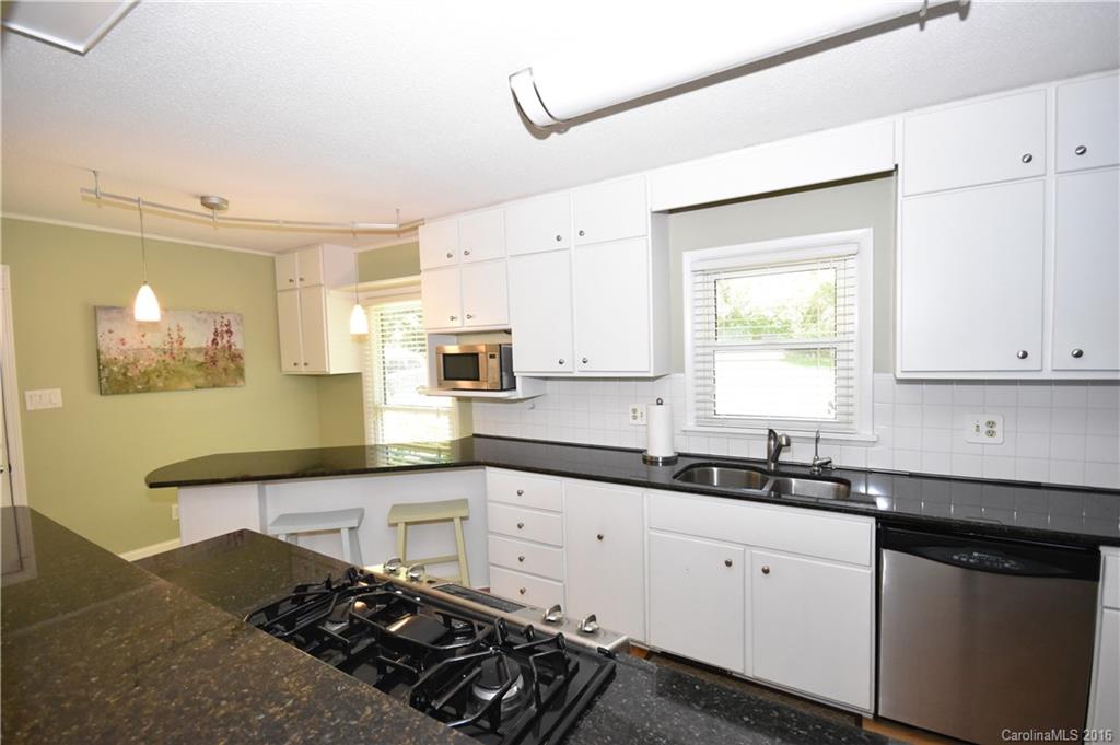 150 Island View Road Statesville, NC 28677 - Photo 5 of 24 Gallery Image 5