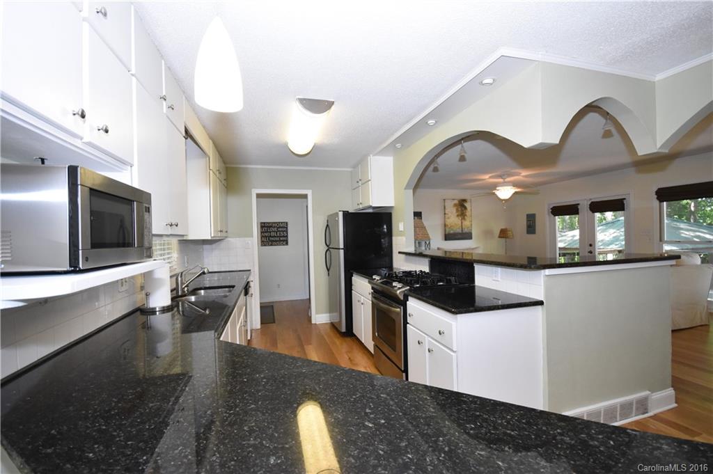 150 Island View Road Statesville, NC 28677 - Photo 8 of 24 Gallery Image 8