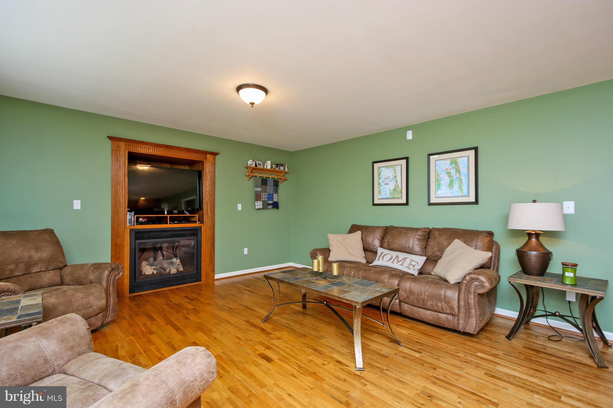 211 Goodwins Quarry Road Westminster, MD 21157 - Photo 6 of 30 Main Level Family Room 2
