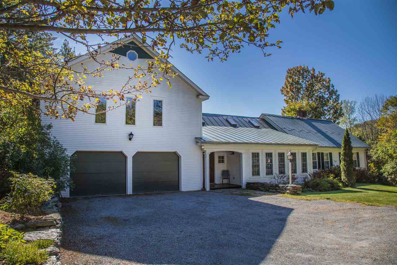 148 Common Road Stockbridge, VT 05772 - Photo 3 of 33