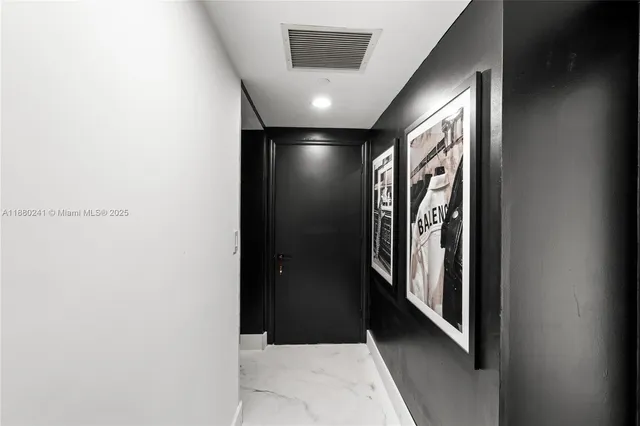 $607,000 | 55 Southeast 6th Street, Unit 1203, Miami, FL 33131