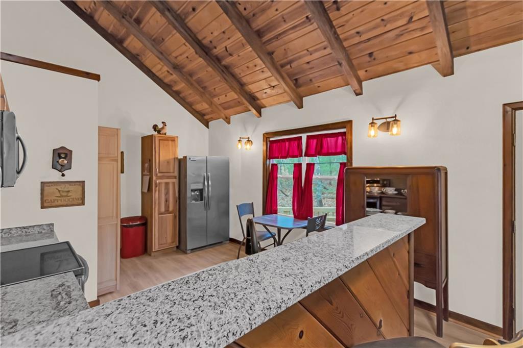 112 Old Stagecoach Road Clarkesville, GA 30523 - Photo 15 of 39