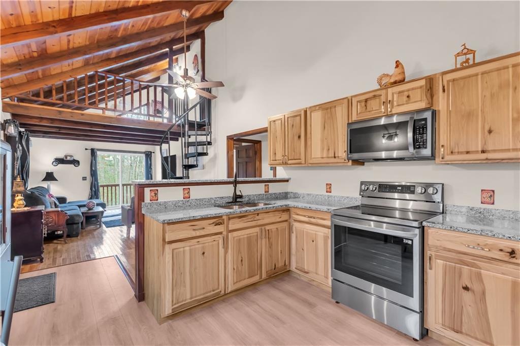 112 Old Stagecoach Road Clarkesville, GA 30523 - Photo 17 of 39