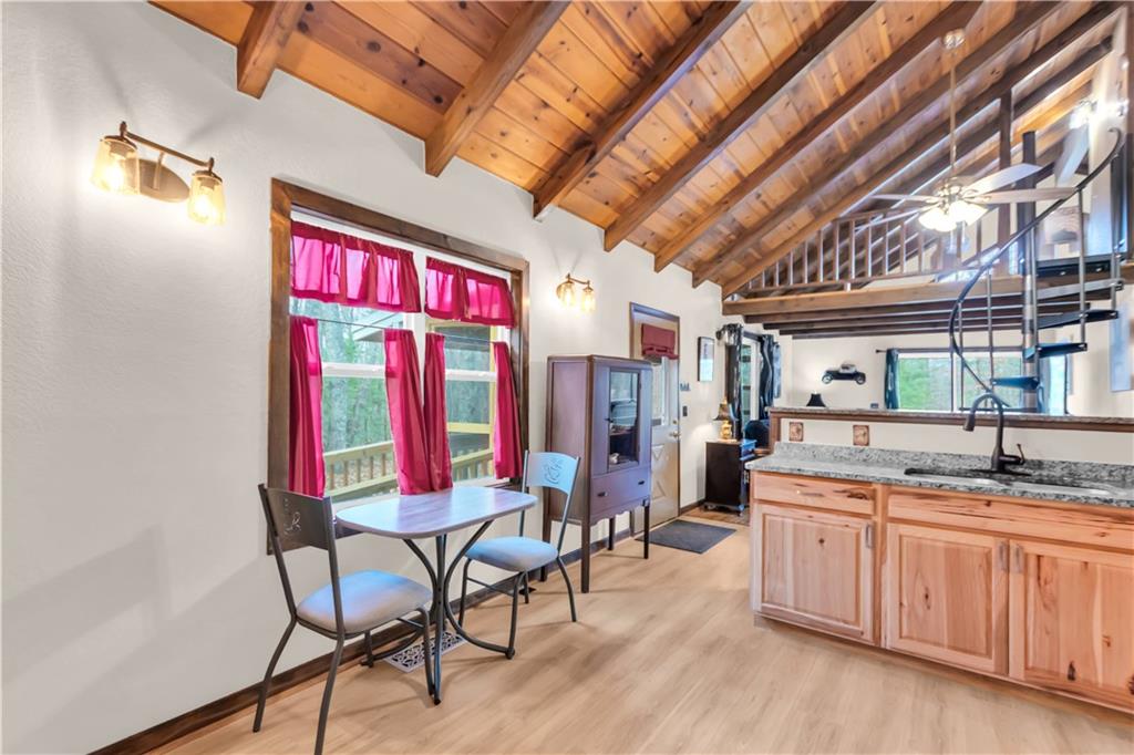 112 Old Stagecoach Road Clarkesville, GA 30523 - Photo 21 of 39