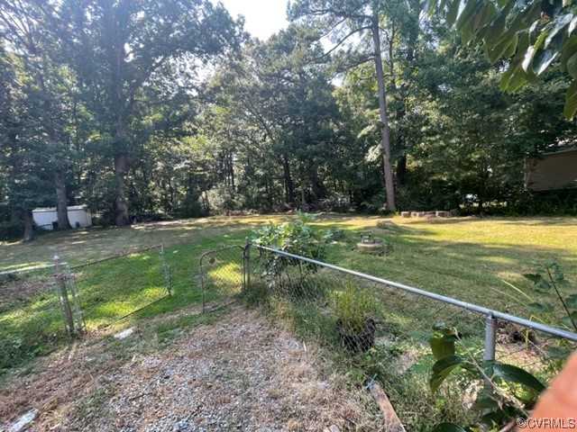 10504 Delray Road Glen Allen, VA 23060 - Photo 3 of 13 Gallery Image 3