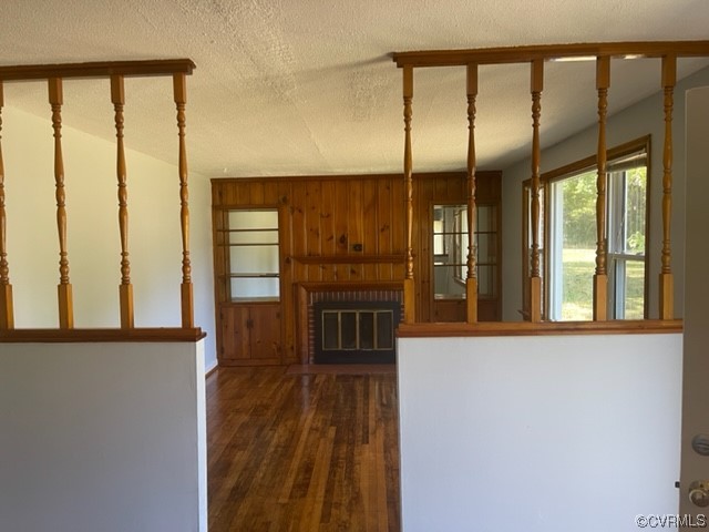 10504 Delray Road Glen Allen, VA 23060 - Photo 4 of 13 Gallery Image 4
