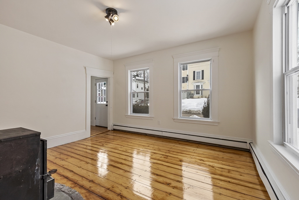 10 Barber Street Medway, MA 02053 - Photo 11 of 32