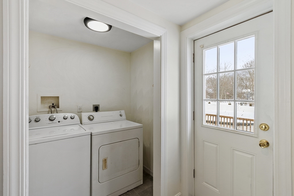 10 Barber Street Medway, MA 02053 - Photo 13 of 32