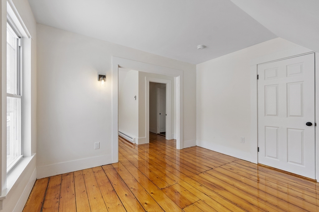 10 Barber Street Medway, MA 02053 - Photo 24 of 32