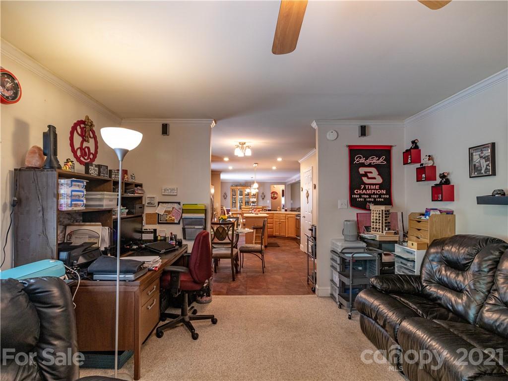 79 Long Branch Road Marshall, NC 28753 - Photo 26 of 38 Gallery Image 26